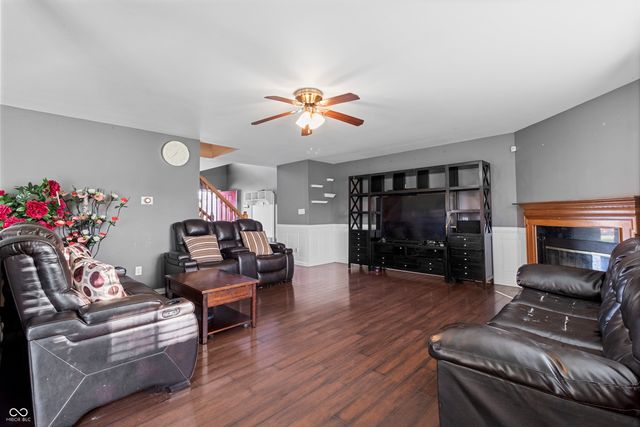 7302 Bruin Drive, Indianapolis, IN 46237