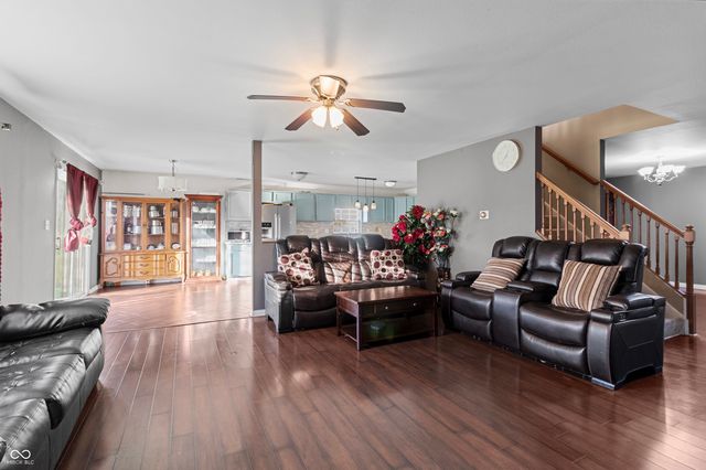 7302 Bruin Drive, Indianapolis, IN 46237