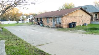 2606 Pearl Avenue, Fort Worth, TX 76164