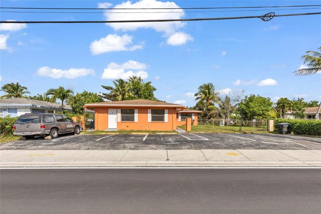 1451 NW 19th St 1-3, Fort Lauderdale, FL 33311