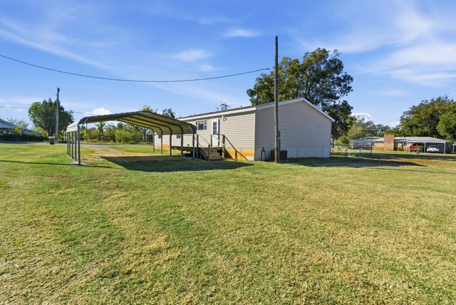 607 Hwy 101, Ranger, TX 76470