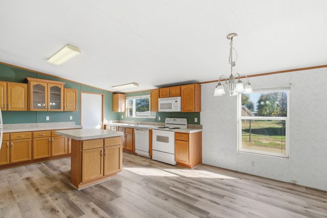 607 Hwy 101, Ranger, TX 76470