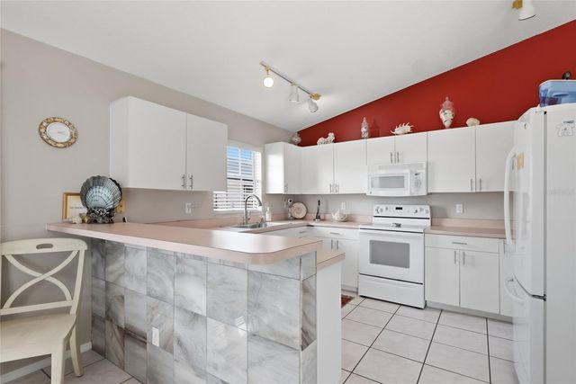 2806 GULF DRIVE, Holmes Beach, FL 34217