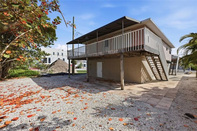 2806 GULF DRIVE, Holmes Beach, FL 34217