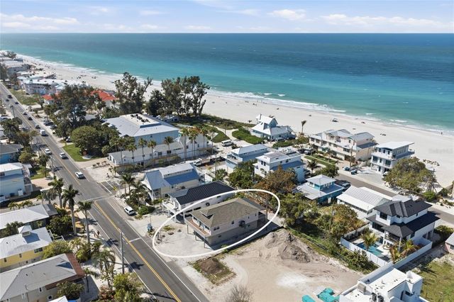 2806 GULF DRIVE, Holmes Beach, FL 34217