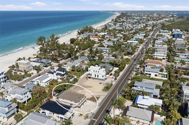 2806 GULF DRIVE, Holmes Beach, FL 34217