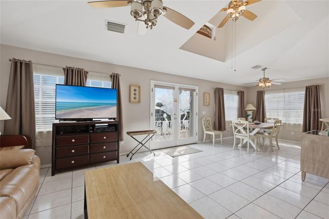 2806 GULF DRIVE, Holmes Beach, FL 34217