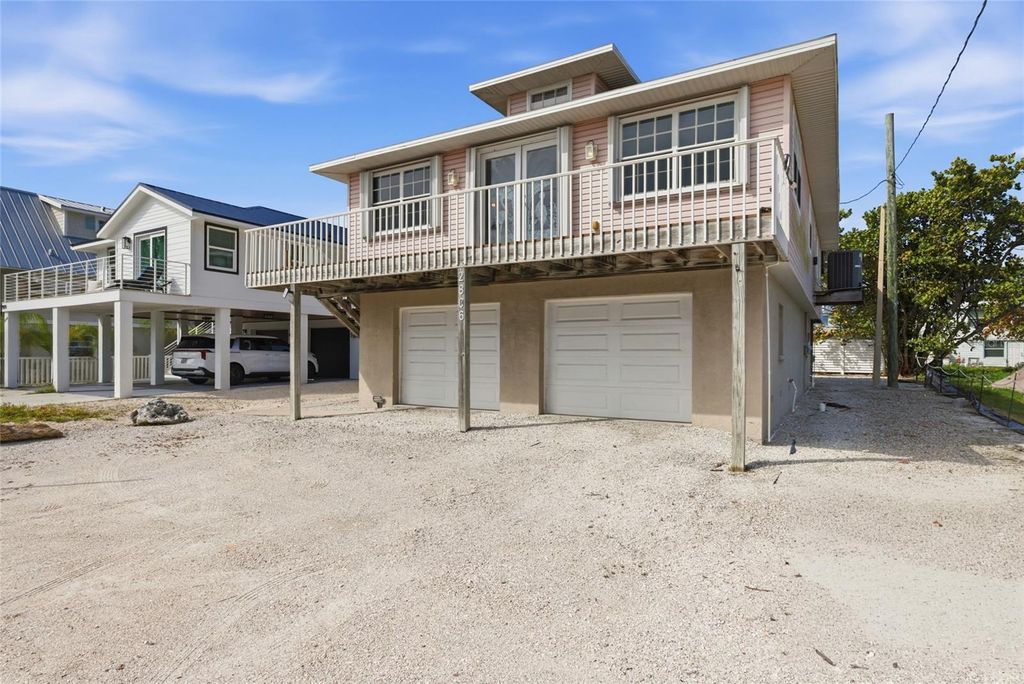 2806 GULF DRIVE, Holmes Beach, FL 34217