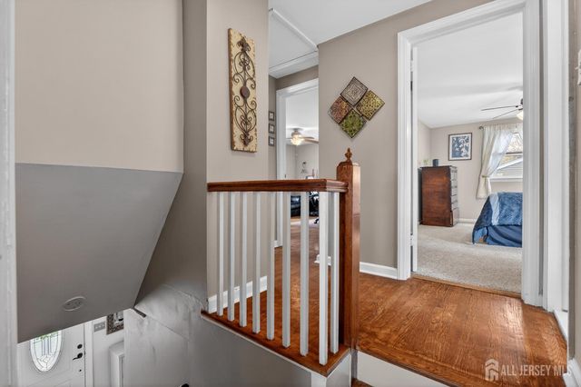7 Spier Drive, Livingston, NJ 07039