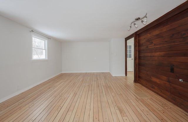 96 Rocky Hill Road, Somersworth, NH 03878