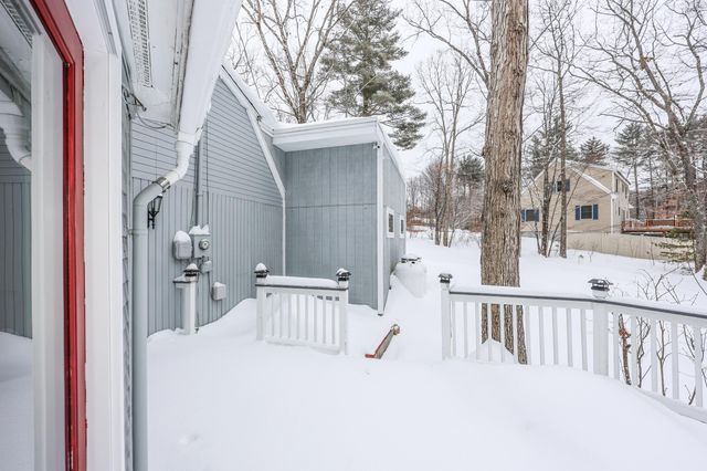 96 Rocky Hill Road, Somersworth, NH 03878