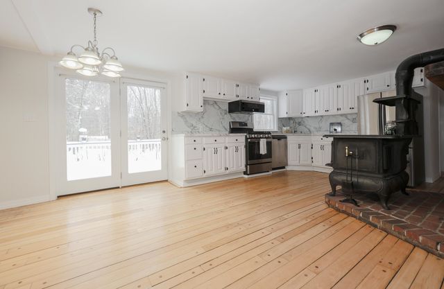 96 Rocky Hill Road, Somersworth, NH 03878