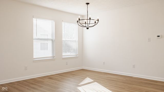 6365 W Oxford Lane, Mccordsville, IN 46055