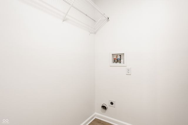 6365 W Oxford Lane, Mccordsville, IN 46055