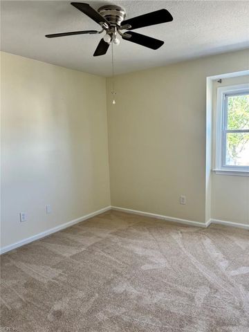 4113 Eastham RD, Virginia Beach, VA 23453