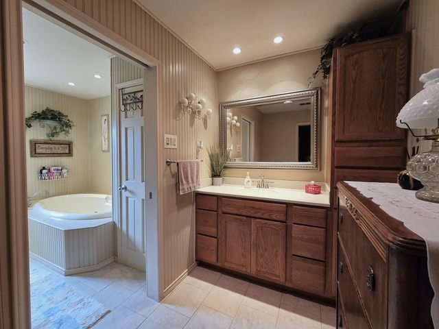 2740 County Rd C2000, Stanton, TX 79782