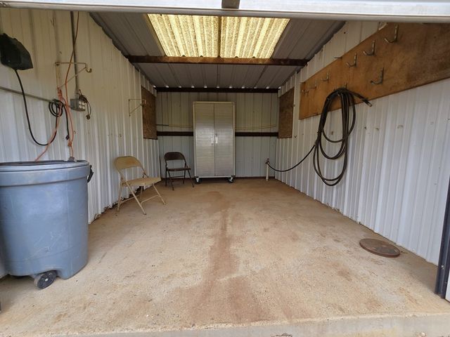 2740 County Rd C2000, Stanton, TX 79782