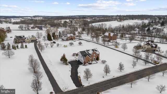 817 ARROWHEAD LN, Harleysville, PA 19438