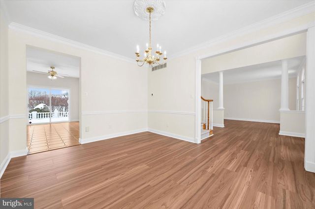 817 ARROWHEAD LN, Harleysville, PA 19438