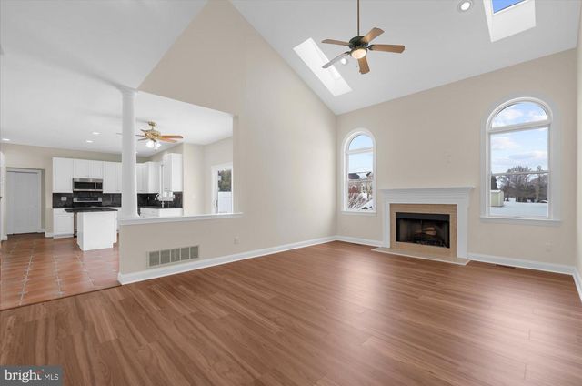 817 ARROWHEAD LN, Harleysville, PA 19438