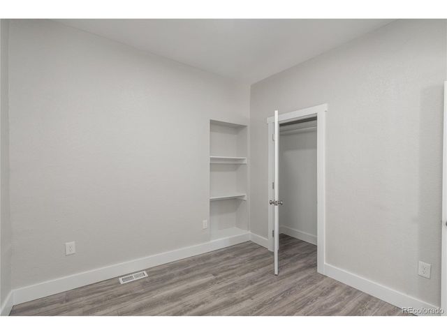 2339 S Acoma St, Denver, CO 80223