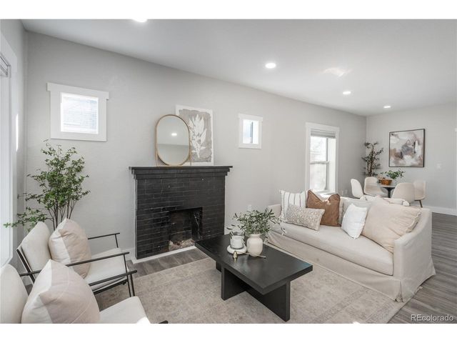 2339 S Acoma St, Denver, CO 80223