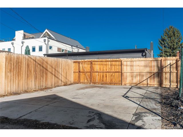 2339 S Acoma St, Denver, CO 80223