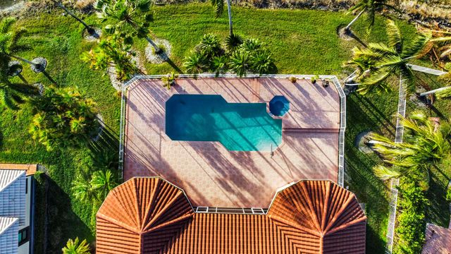 6413 NW 102nd Terrace, Parkland, FL 33076