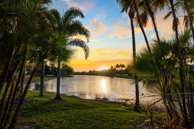 6413 NW 102nd Terrace, Parkland, FL 33076