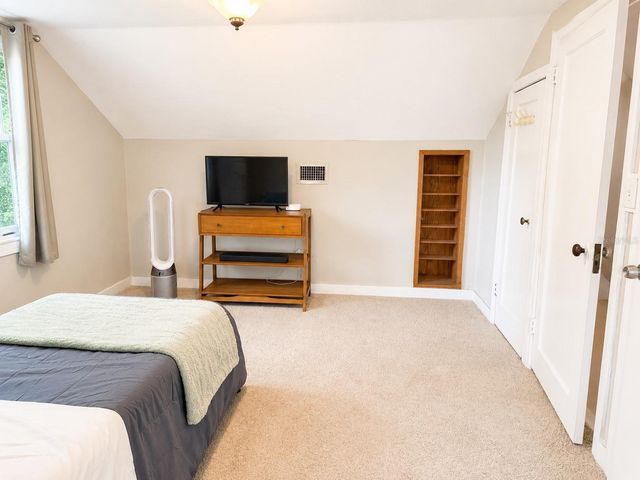 926 29TH STREET N, St Petersburg, FL 33713