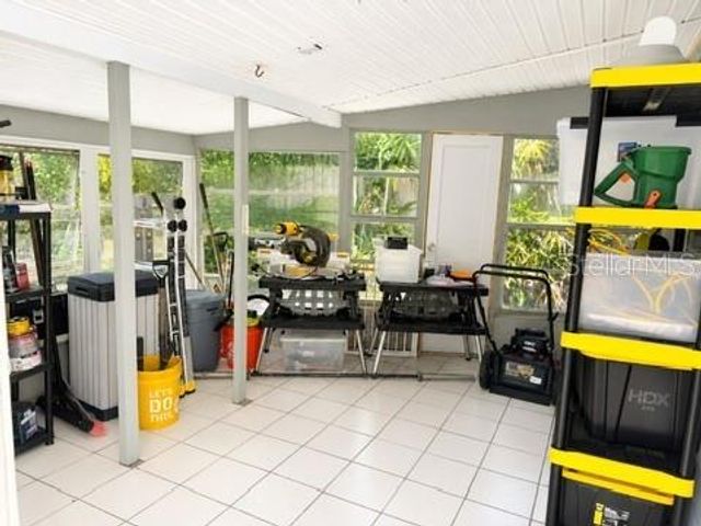 926 29TH STREET N, St Petersburg, FL 33713