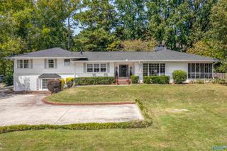 1879 Rainbow Drive, Gadsden, AL 35901