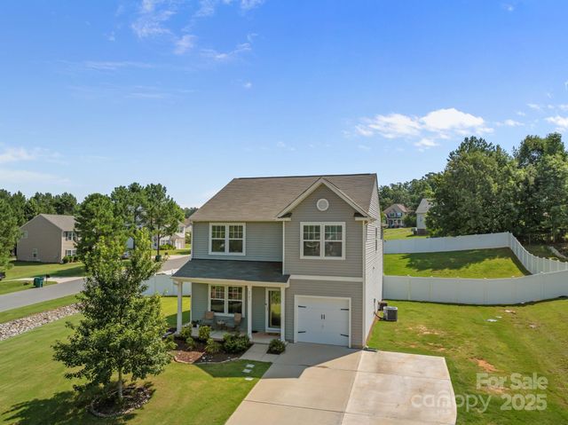 2301 Amesbury Court, Albemarle, NC 28001