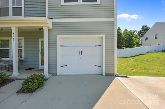 2301 Amesbury Court, Albemarle, NC 28001