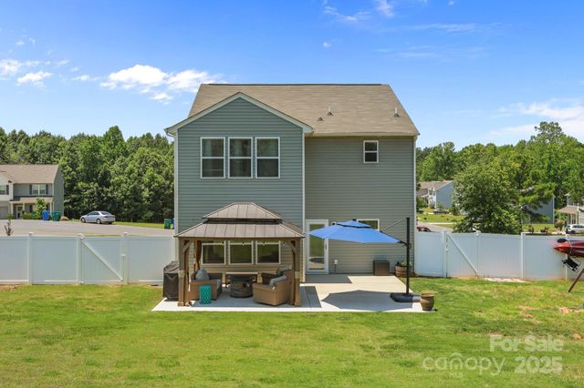 2301 Amesbury Court, Albemarle, NC 28001