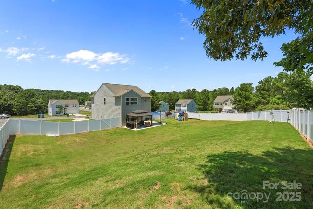 2301 Amesbury Court, Albemarle, NC 28001