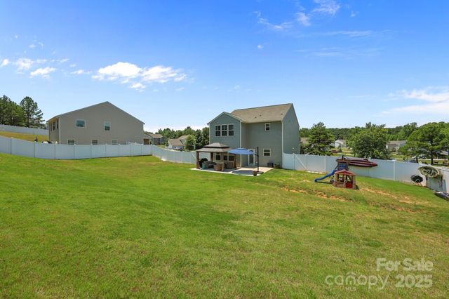 2301 Amesbury Court, Albemarle, NC 28001