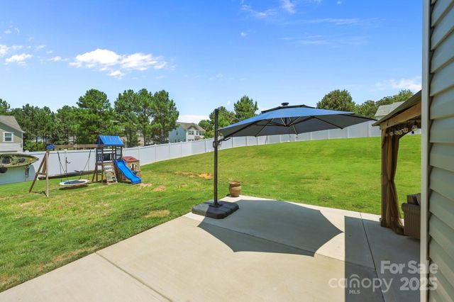 2301 Amesbury Court, Albemarle, NC 28001