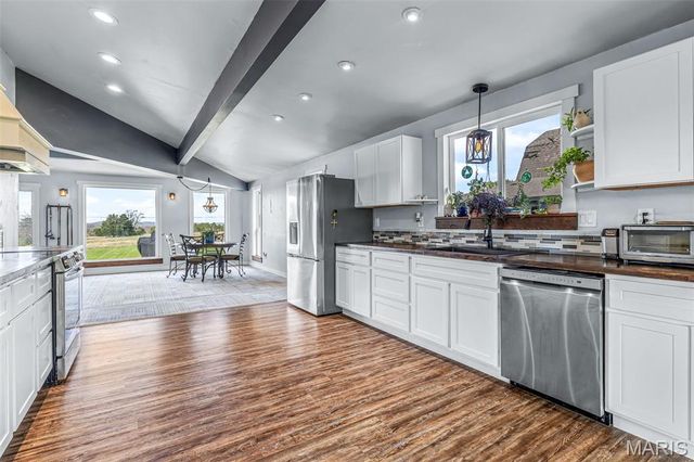 13423 Roth Rd, Bonne Terre, MO 63628