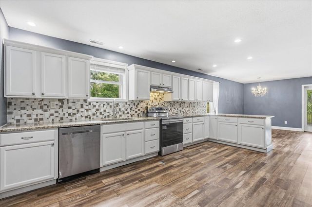 5313 Taft Highway, Signal Mountain, TN 37377