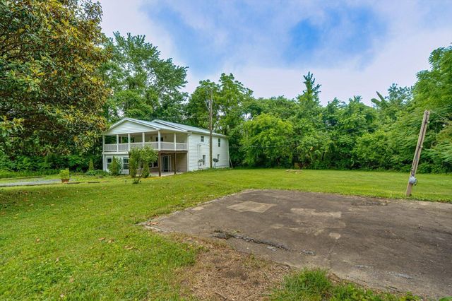 5313 Taft Highway, Signal Mountain, TN 37377