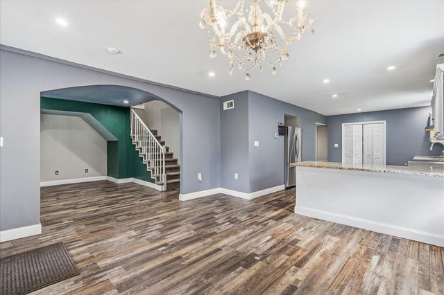 5313 Taft Highway, Signal Mountain, TN 37377