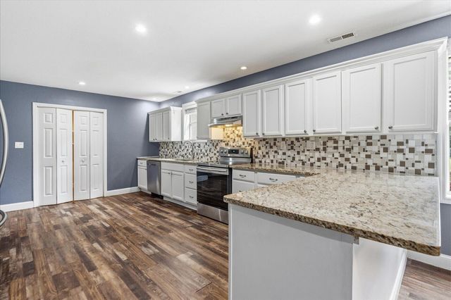 5313 Taft Highway, Signal Mountain, TN 37377