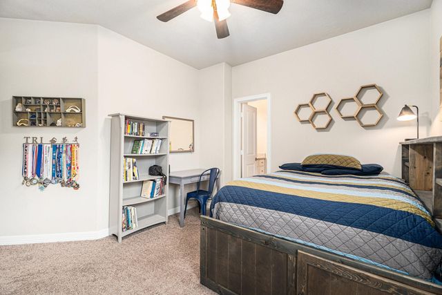 5711 Greenwood Colony Court, Houston, TX 77059