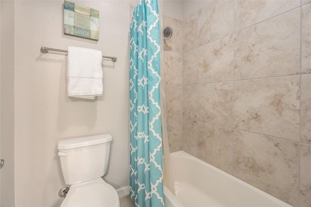 5711 Greenwood Colony Court, Houston, TX 77059