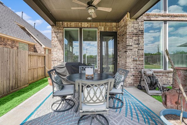 5711 Greenwood Colony Court, Houston, TX 77059