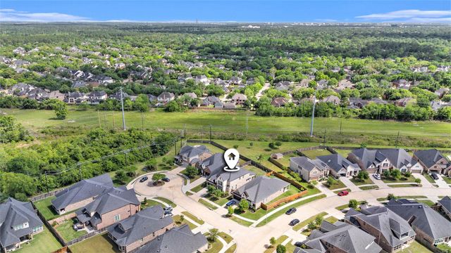 5711 Greenwood Colony Court, Houston, TX 77059