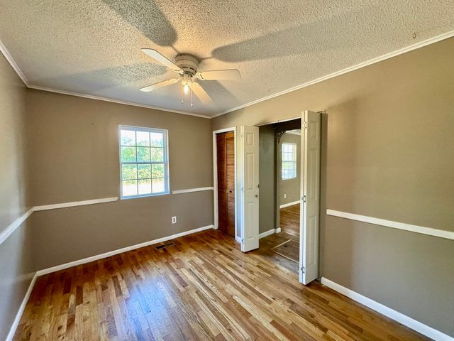 102 Capri Drive, Melbourne, AR 72556