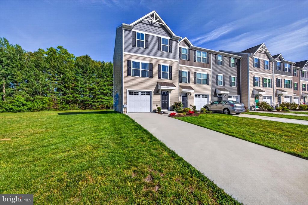 6364 PEBBLEBROOK DR, Milford, DE 19963