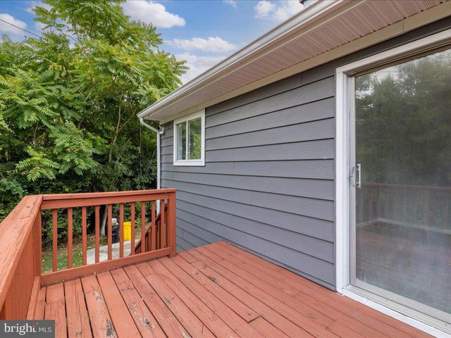 102 SHELLY RD, Glen Burnie, MD 21061